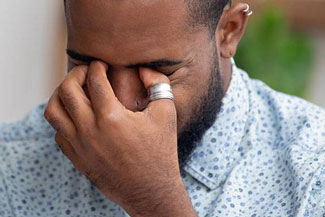 Dry Eye Africam American Man Thumbnail